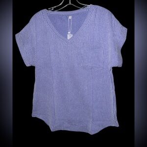 154. NWT Levaca Women’s Ribbed V-Neck Top